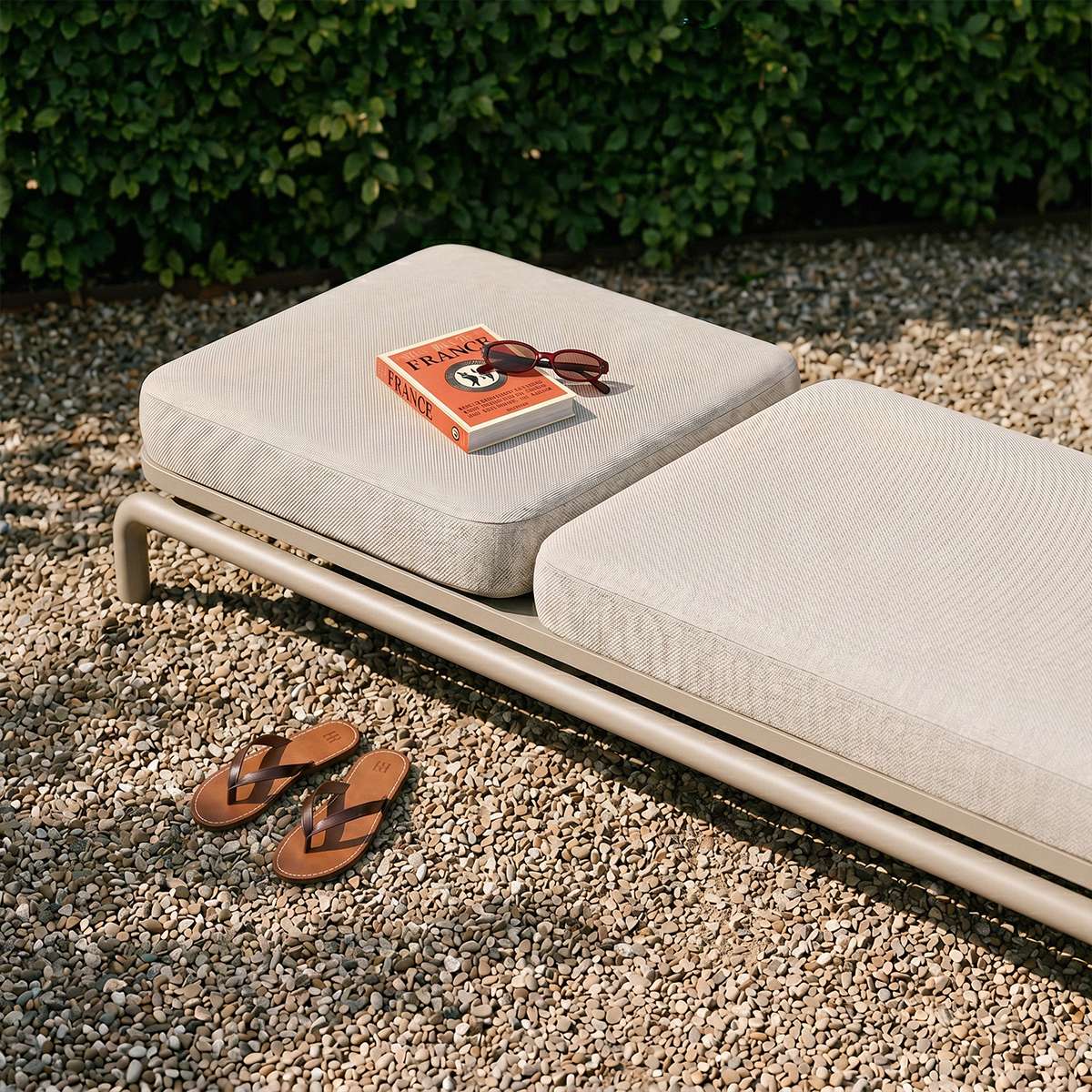 Kirra Sunbed